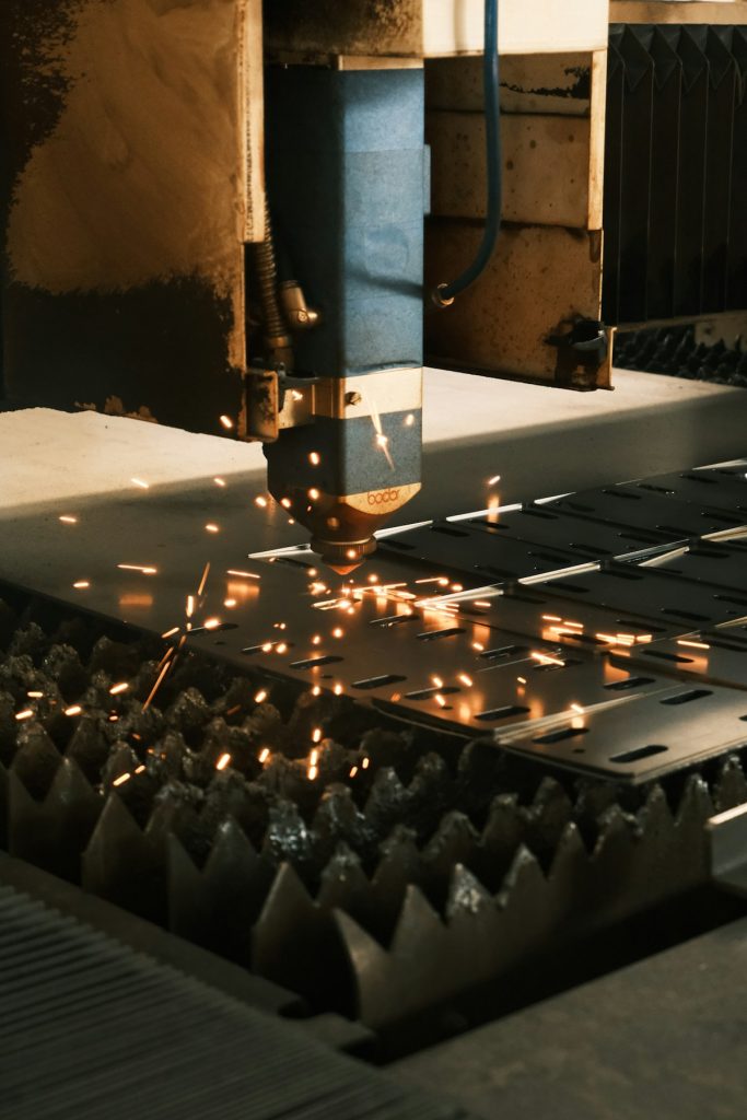 Ứng dụng plasma CNC trong đóng tàu và công trình cầu đường